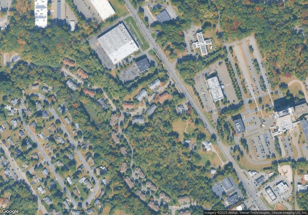 21 Bowfell Ct, Wayne, NJ 07470 - photo 1