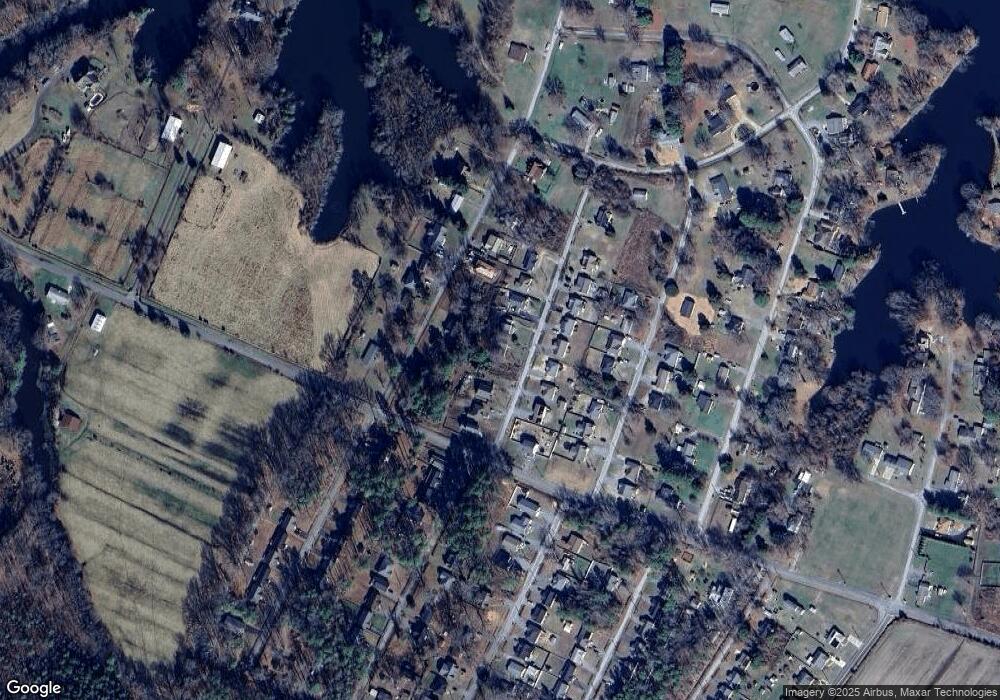 63 Randall Rd, Colonial Beach, VA 22443 - photo 1