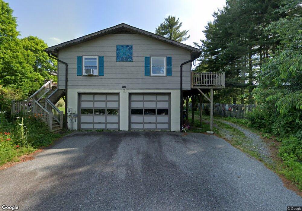 123 Kokomo Dr, Deep Gap, NC 28618 - photo 1