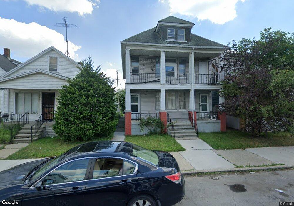 2364 Commor St, HamtraMcK, MI 48212 - photo 1