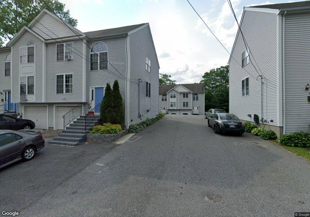 10 Hyannis Place, Worcester, MA 01604 - photo 1