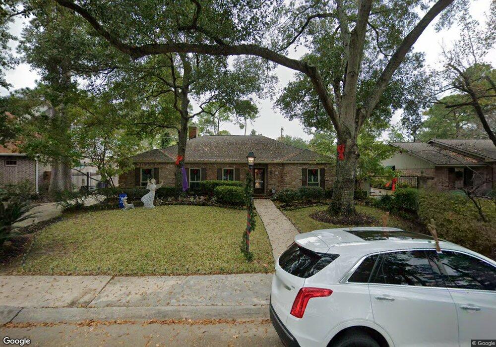 10030 Valley Forge Dr, Houston, TX 77042 - photo 1