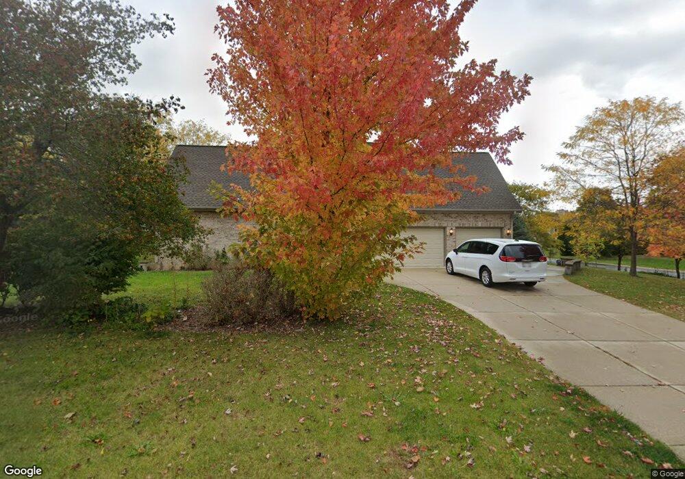 W132N6659 Westview Dr, Menomonee Falls, WI 53051 - photo 1