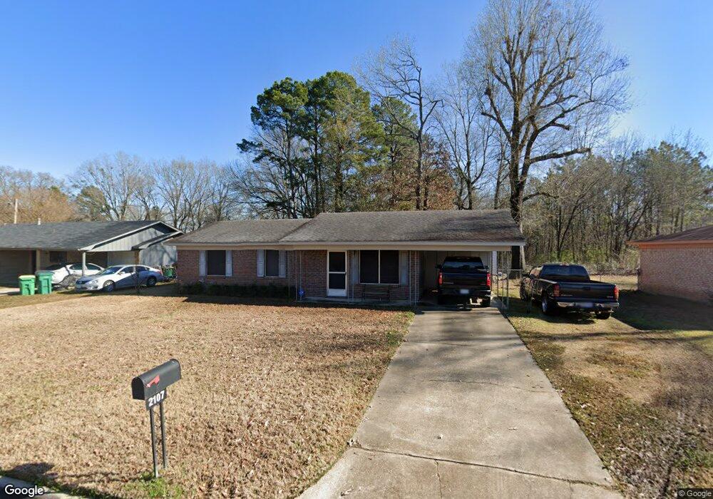 2107 Handley St, Texarkana, TX 75501 - photo 1