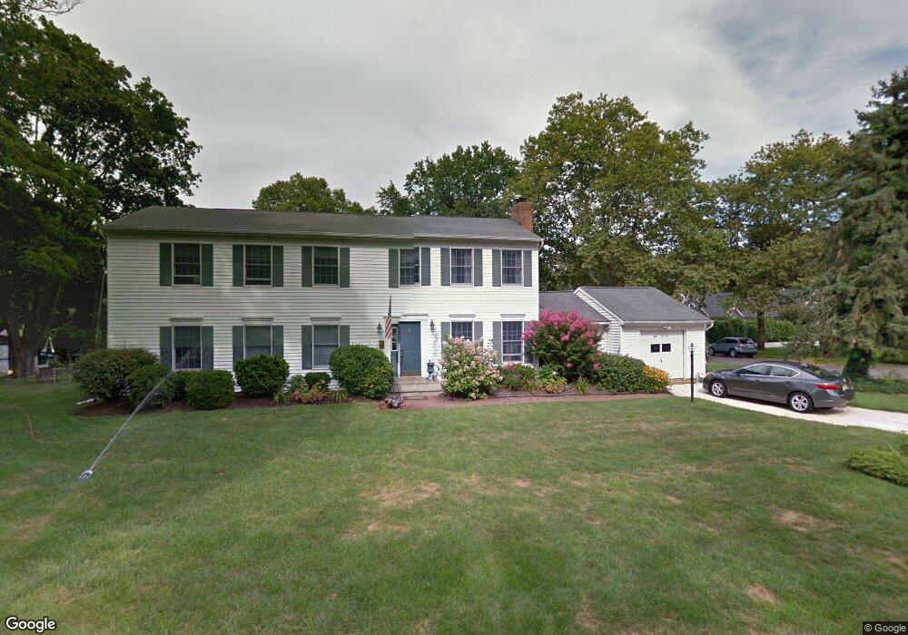 10 Robin Rd, Rumson, NJ 07760 - photo 1