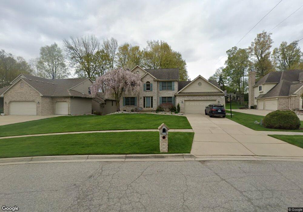 5757 River Ridge Dr, Lansing, MI 48917 - photo 1