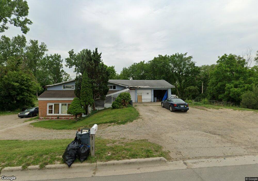 3417 Beecher Rd, Flint, MI 48532 - photo 1