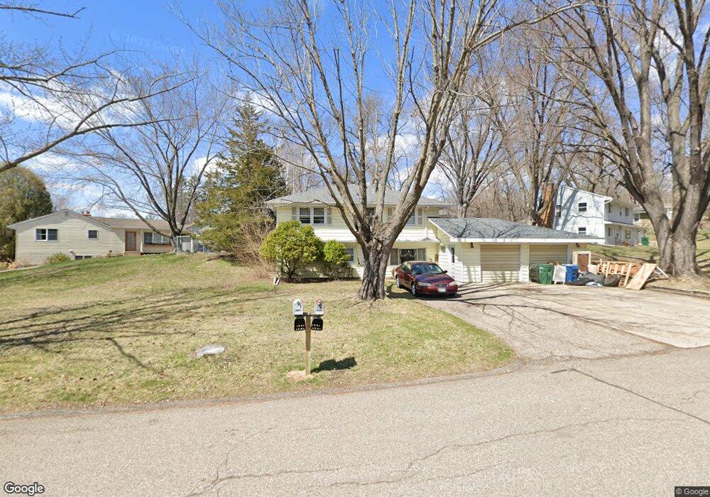 5648 Glen Moor Cir, Minnetonka, MN 55345 - photo 1