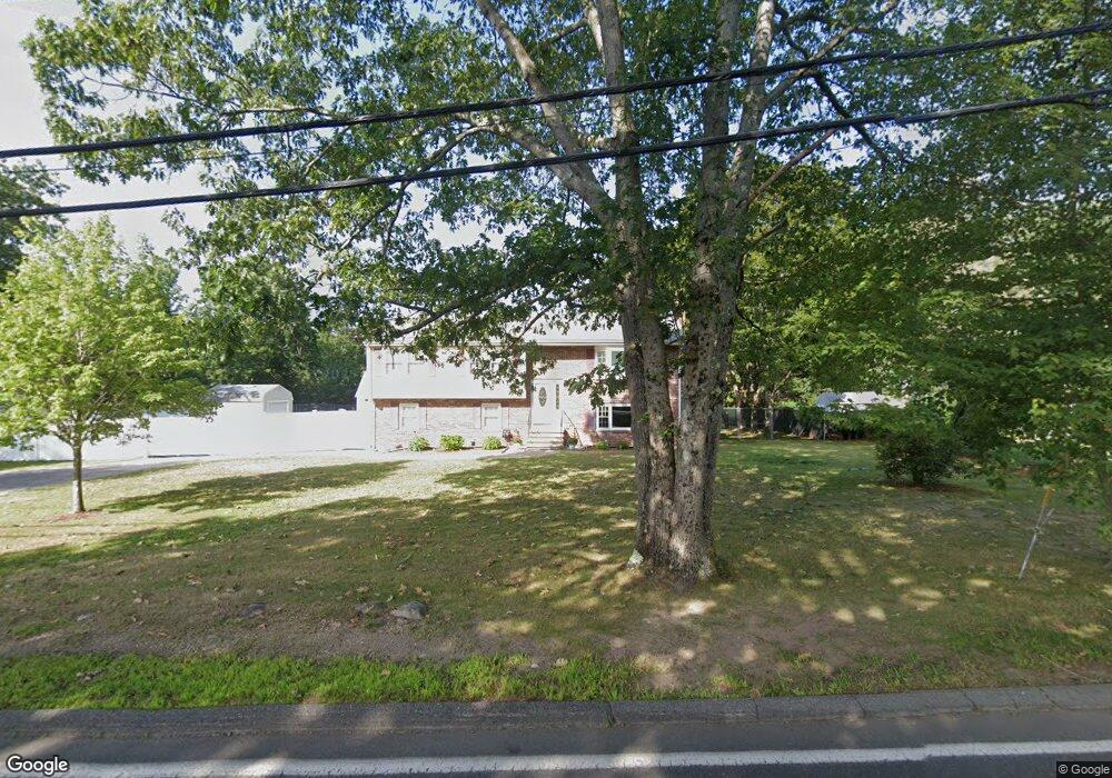 245 Chestnut St, Wilmington, MA 01887 - photo 1