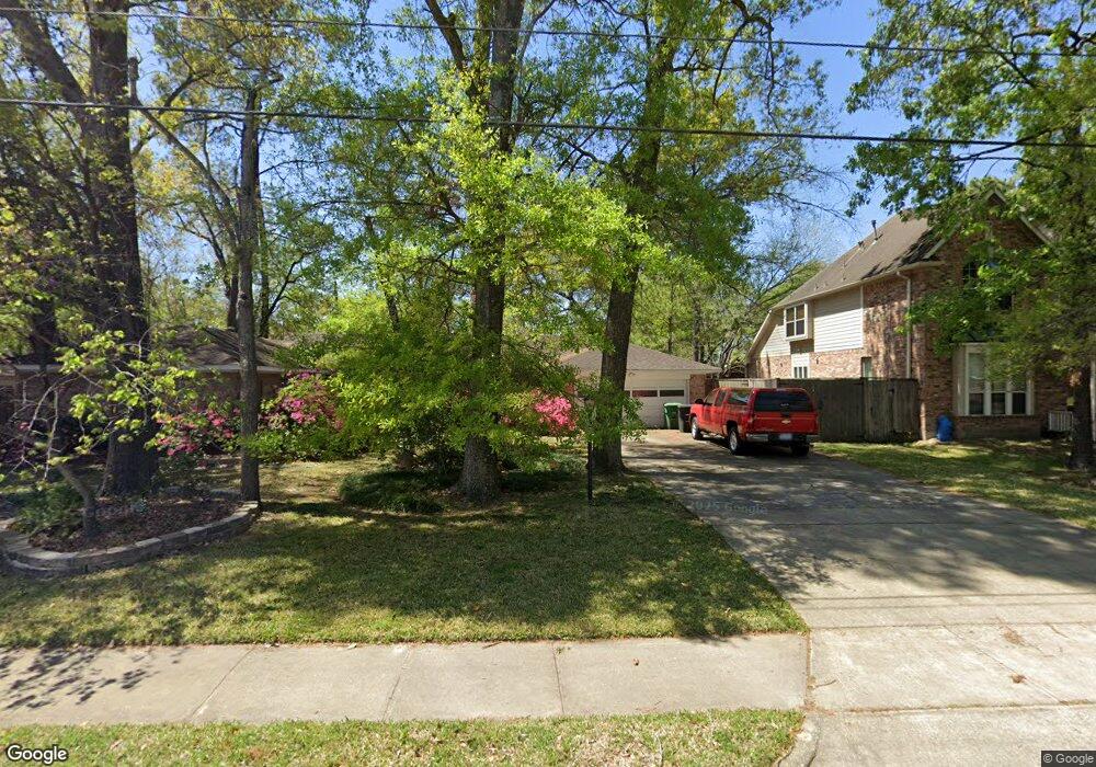 1609 Huge Oaks St, Houston, TX 77055 - photo 1