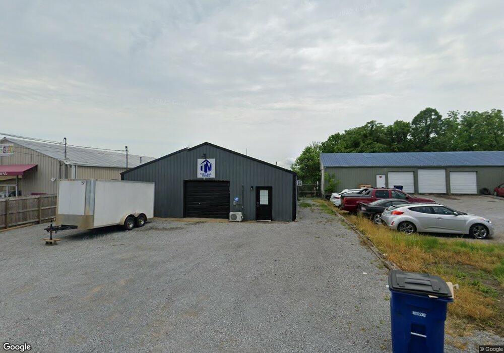 200 E Highland Ave, Shelbyville, TN 37160 - photo 1