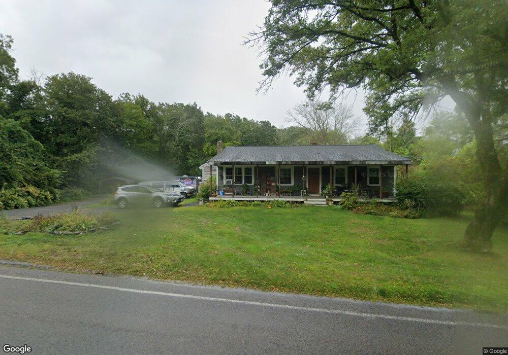 375 Anawan St, Rehoboth, MA 02769 - photo 1