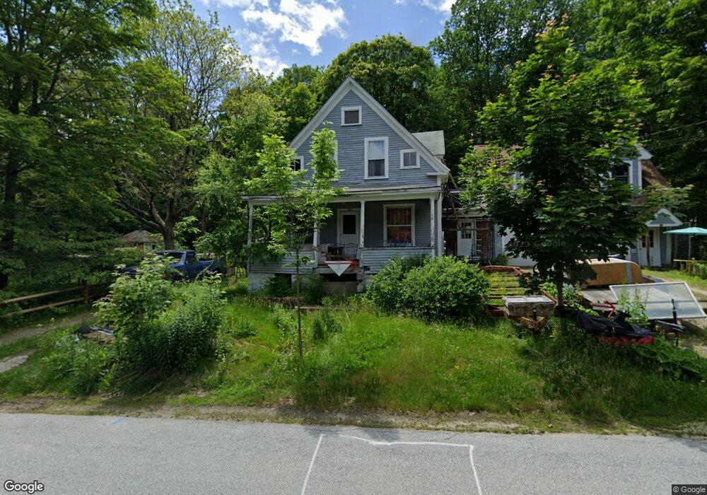 22 Park St, Hillsboro, NH 03244 - photo 1