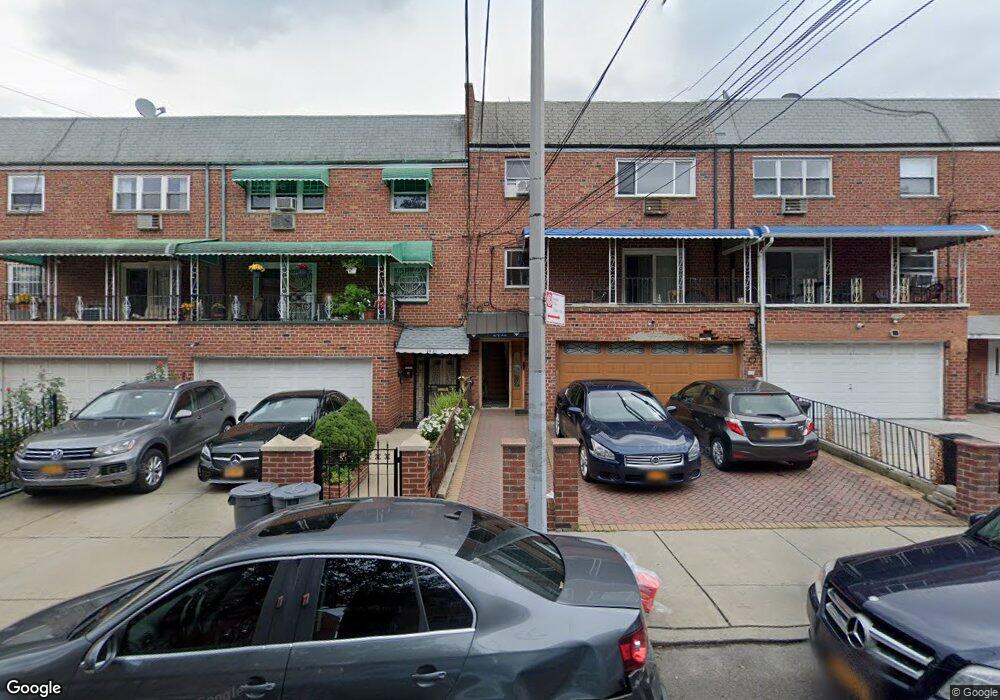 24-21 43rd St, Long Island City, NY 11103 - photo 1