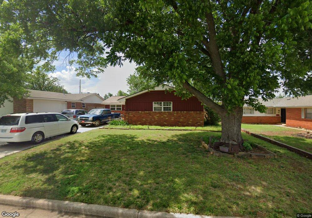 5804 NW 67th St, Warr Acres, OK 73132 - photo 1