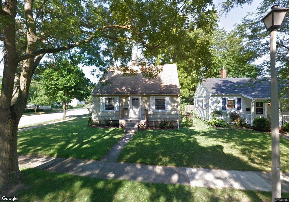 1422 Park Ave, Lansing, MI 48910 - photo 1