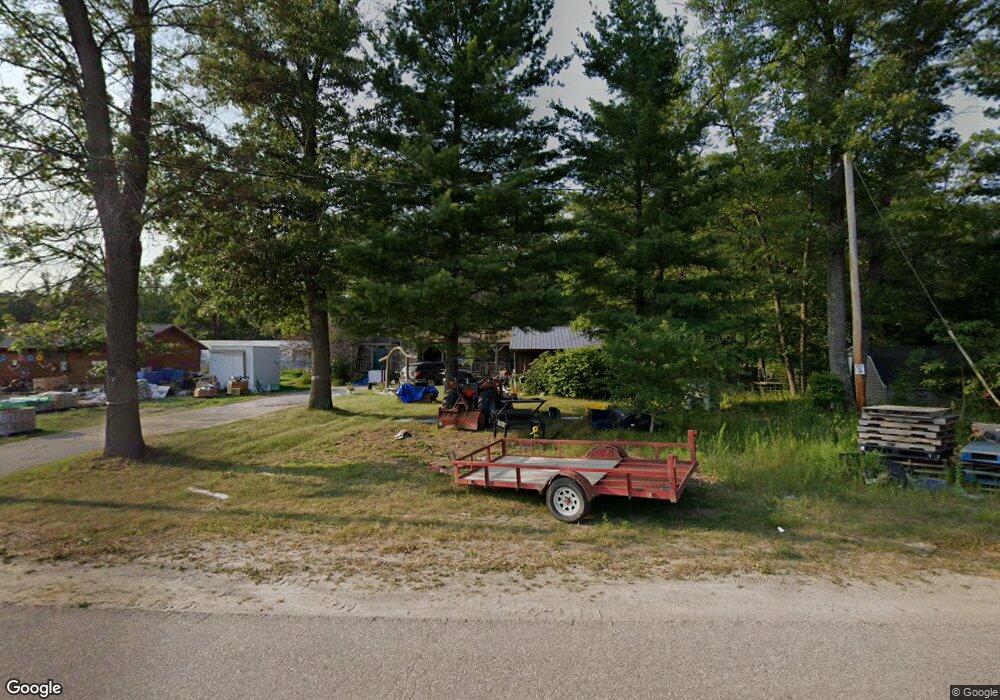 567 W Lincoln St, Brohman, MI 49312 - photo 1