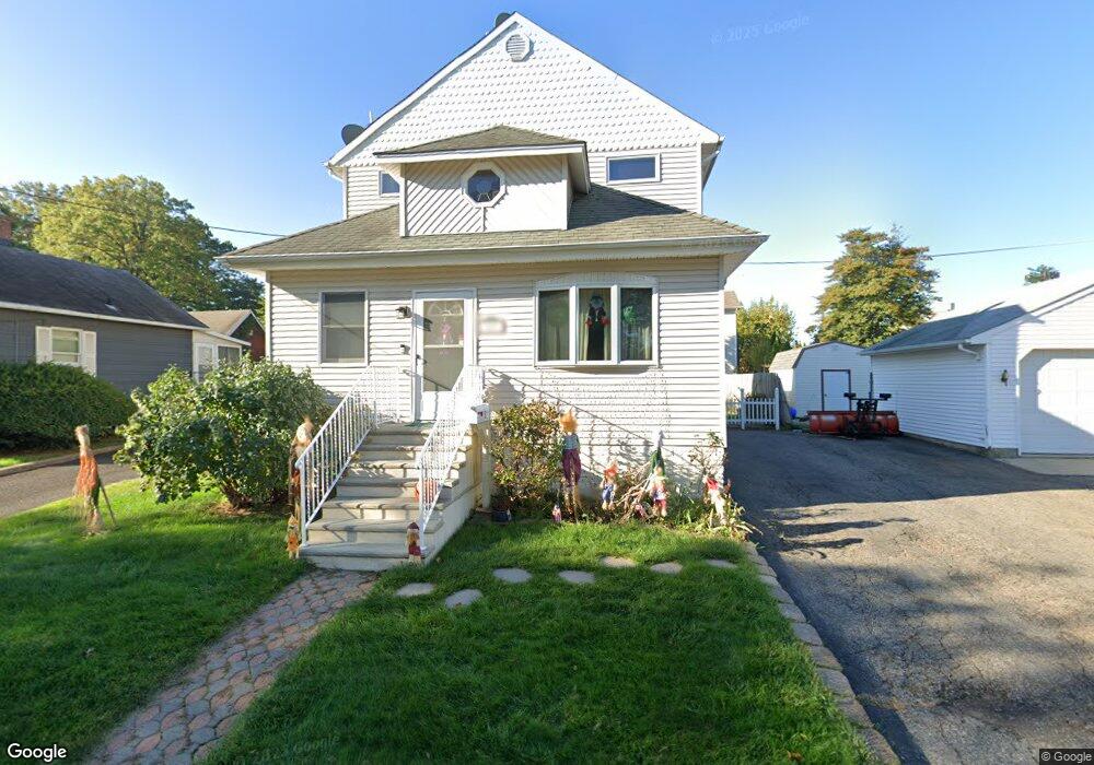 359 Oak Ave, Woodbridge, NJ 07095 - photo 1