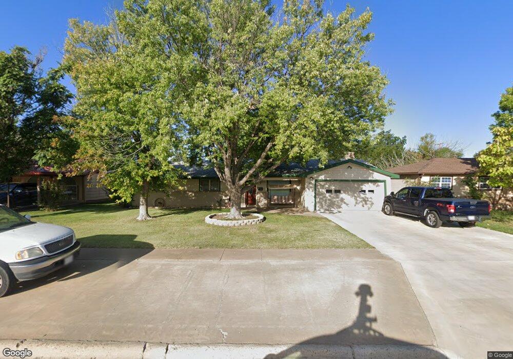 918 Morton Ave, Dumas, TX 79029 - photo 1
