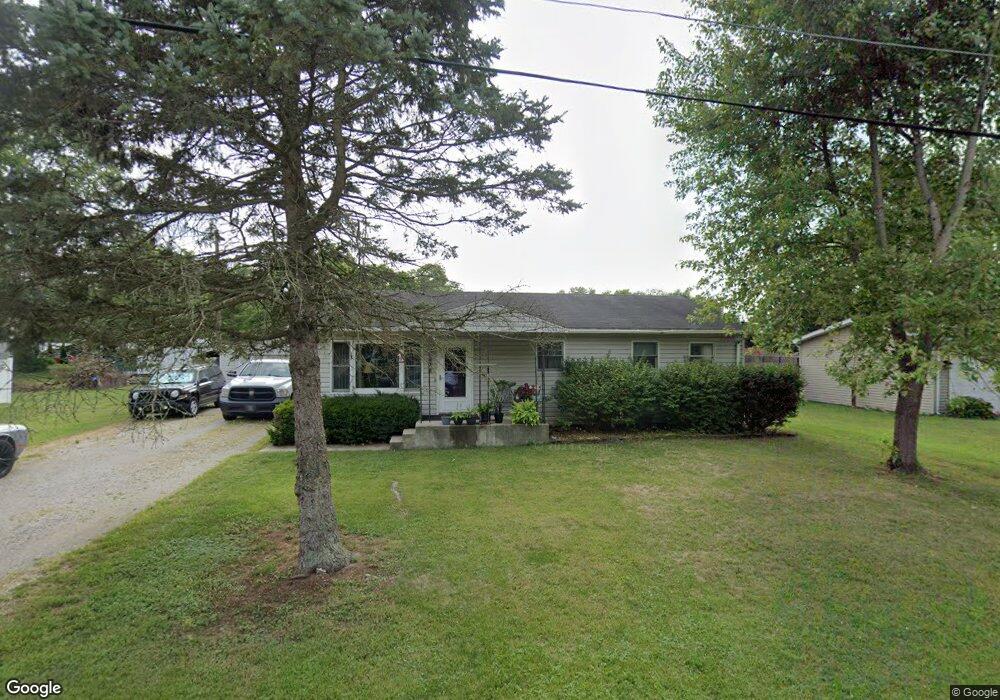 9746 S Wayne St, Columbus, IN 47201 - photo 1