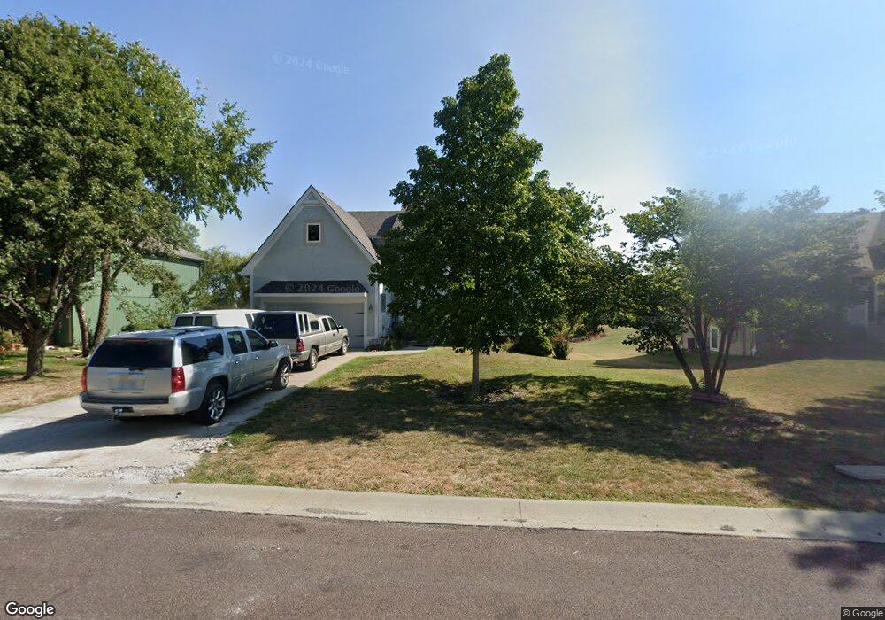 20813 S Skyview Ln, Spring Hill, KS 66083 - photo 1