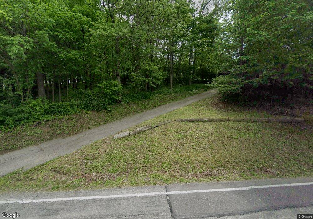 1008 Linden Rd, Eighty Four, PA 15330 - photo 1