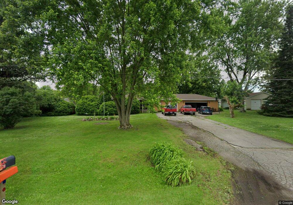 4032 Crosby Rd, Flint, MI 48506 - photo 1