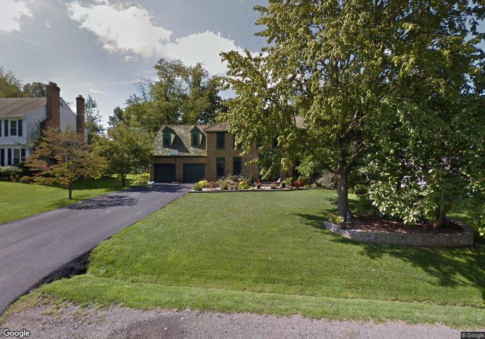 5022 Oakcrest Dr, Fairfax, VA 22030 - photo 1