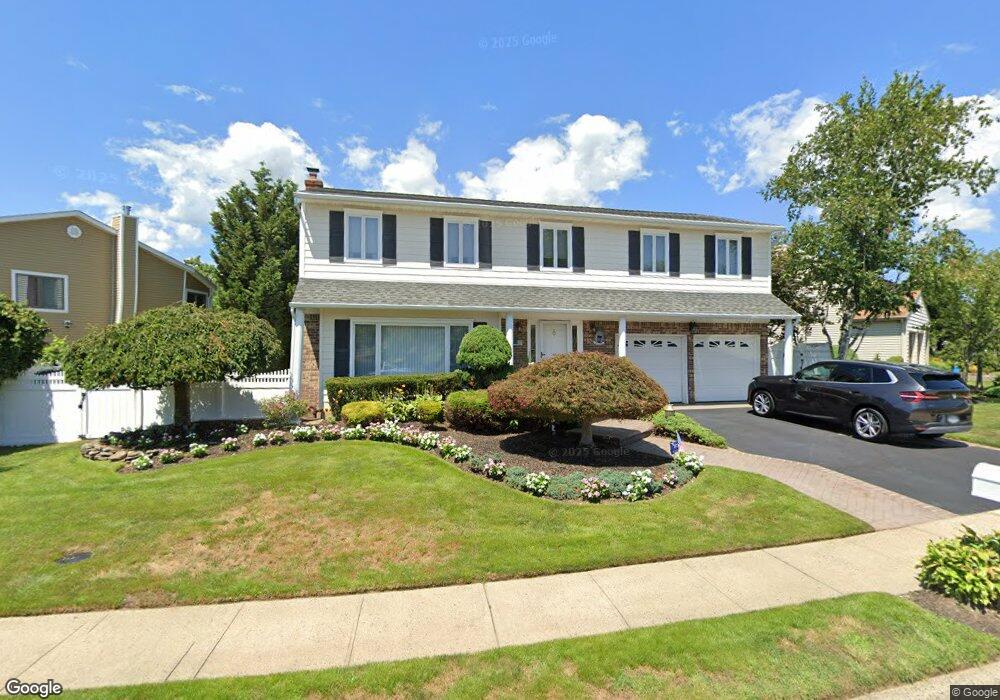 13 Ruth Place, Plainview, NY 11803 - photo 1