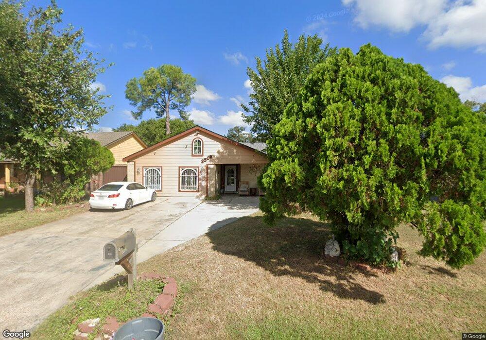 2506 Regal Wood Dr, Houston, TX 77038 - photo 1