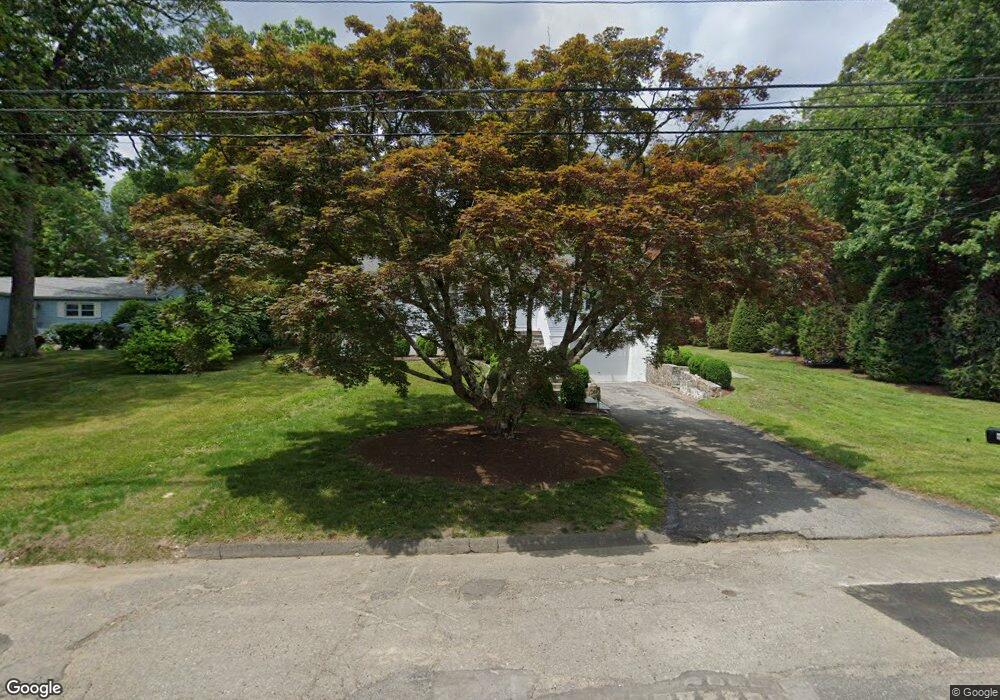 92 Old Colony Rd, Stamford, CT 06907 - photo 1