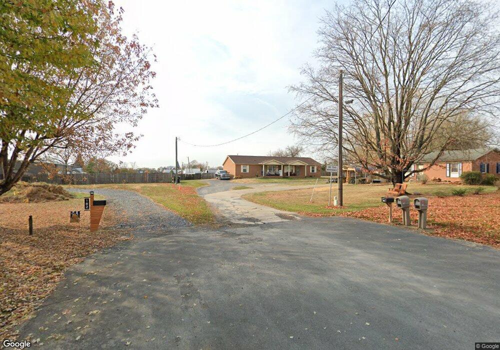 181A Clark St unit B, New Market, VA 22844 - photo 1