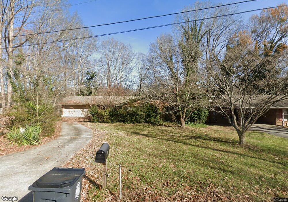 704 Crudup Dr, Gainesville, GA 30501 - photo 1