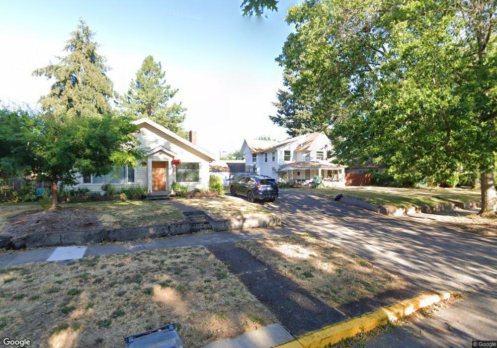 1662 Villard St, Eugene, OR 97403 - photo 1