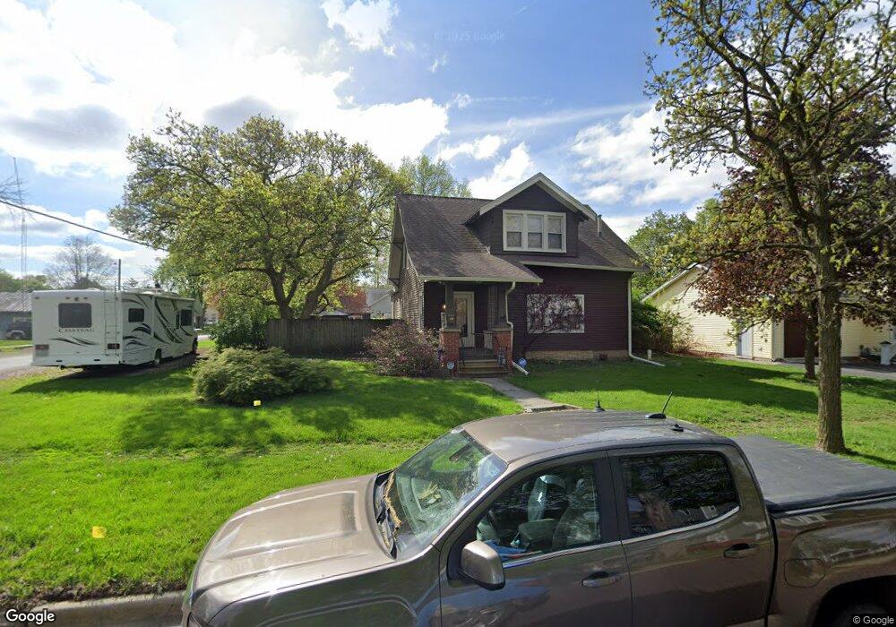 428 N Mclean St, Lincoln, IL 62656 - photo 1