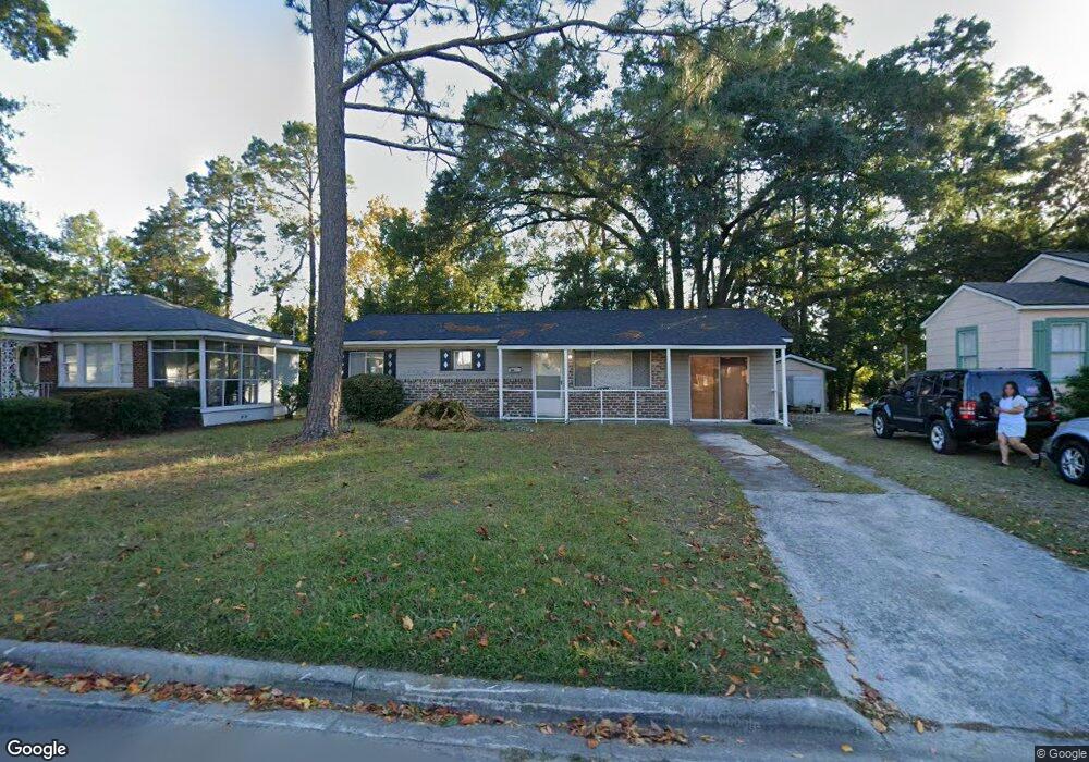 2015 E 40th St, Savannah, GA 31404 - photo 1