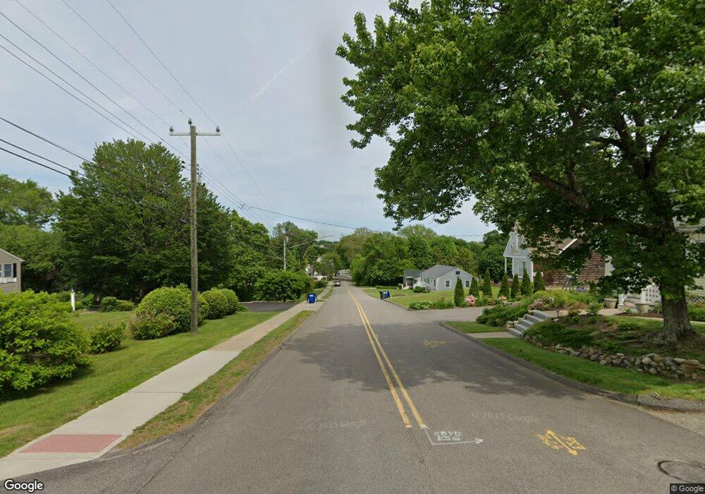 29 Winthrop Ave, Stonington, CT 06379 - photo 1