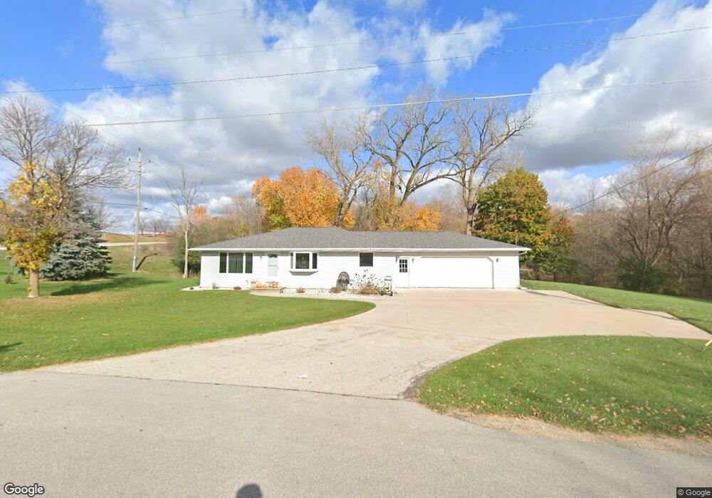 W2694 Brookhaven Dr, Appleton, WI 54915 - photo 1