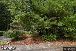 12 Jason Ct, Amherst, MA 01002