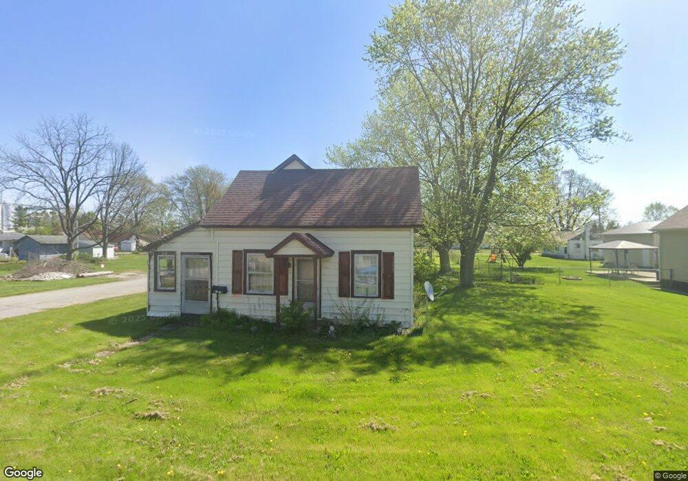 219 S Main St, Sweetser, IN 46987 - photo 1