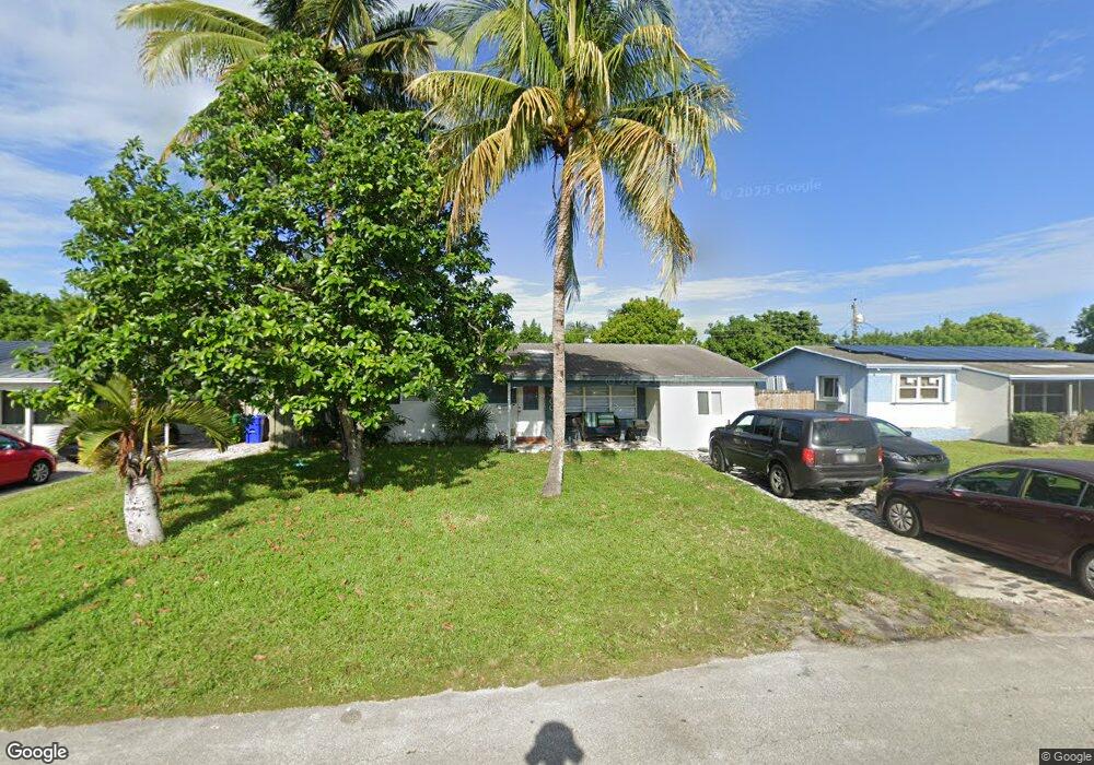 2400 Kingston Dr, Miramar, FL 33023 - photo 1