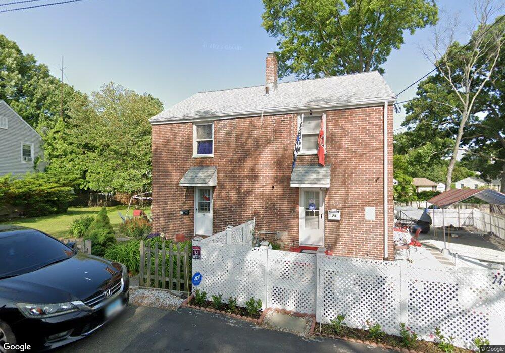 74 Priscilla Cir, Bridgeport, CT 06610 - photo 1