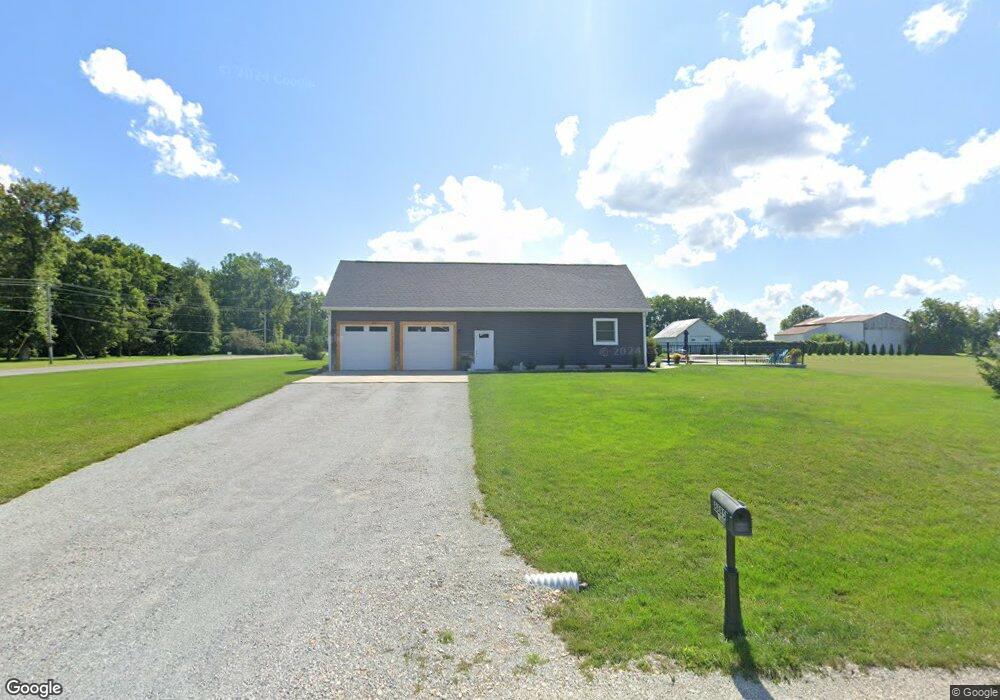 8885 E 1400th Ave, Effingham, IL 62401 - photo 1