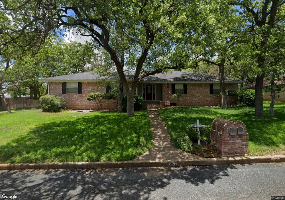 201 Tanglewood Dr, Fredericksburg, TX 78624 - photo 1