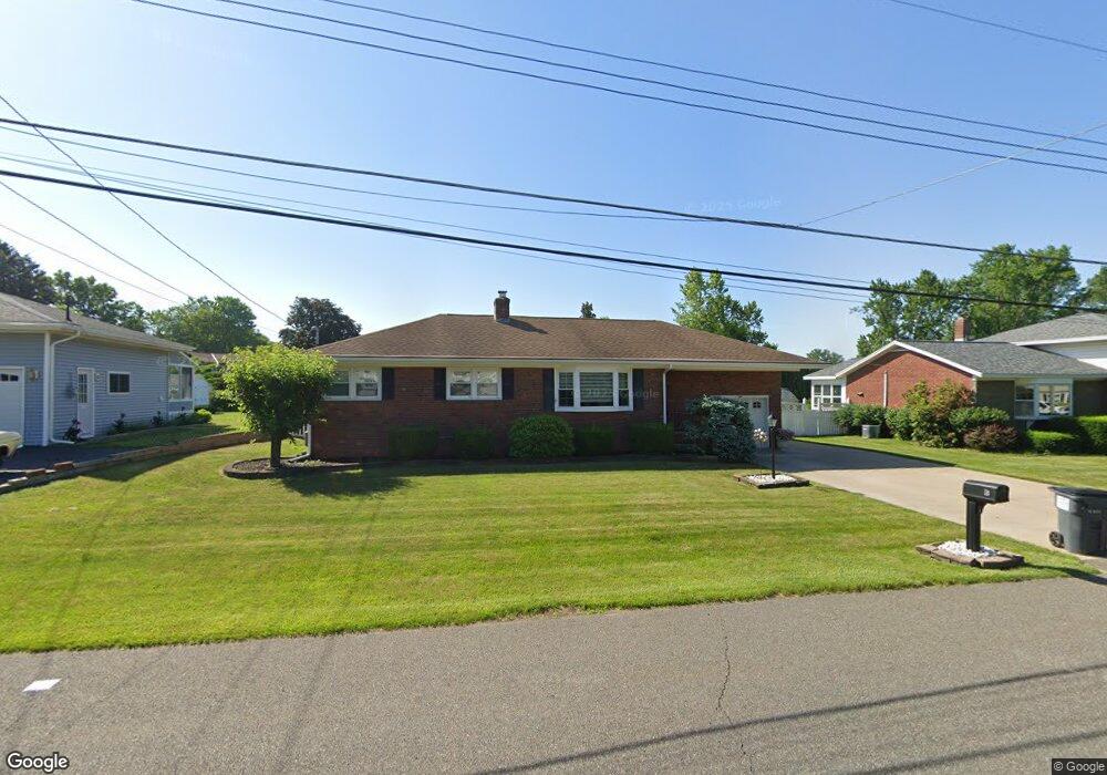 8 Wertman Ln, Albany, NY 12211 - photo 1