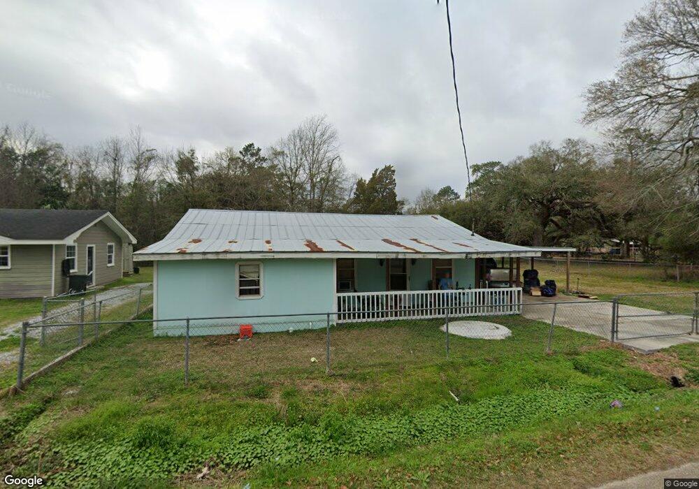 2009 Nellie Dr, Slidell, LA 70458 - photo 1