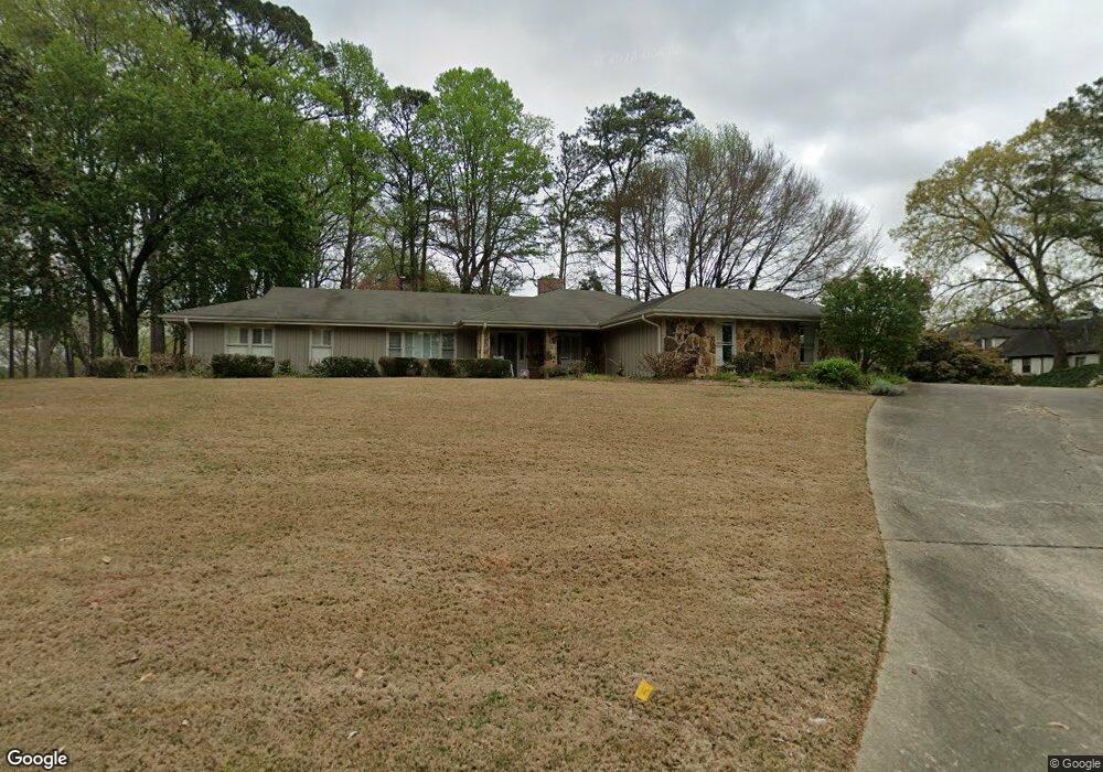 12165 Mountain Laurel Dr, Roswell, GA 30075 - photo 1