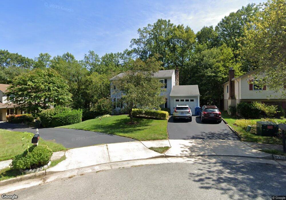 7773 Newington Woods Dr, Springfield, VA 22153 - photo 1