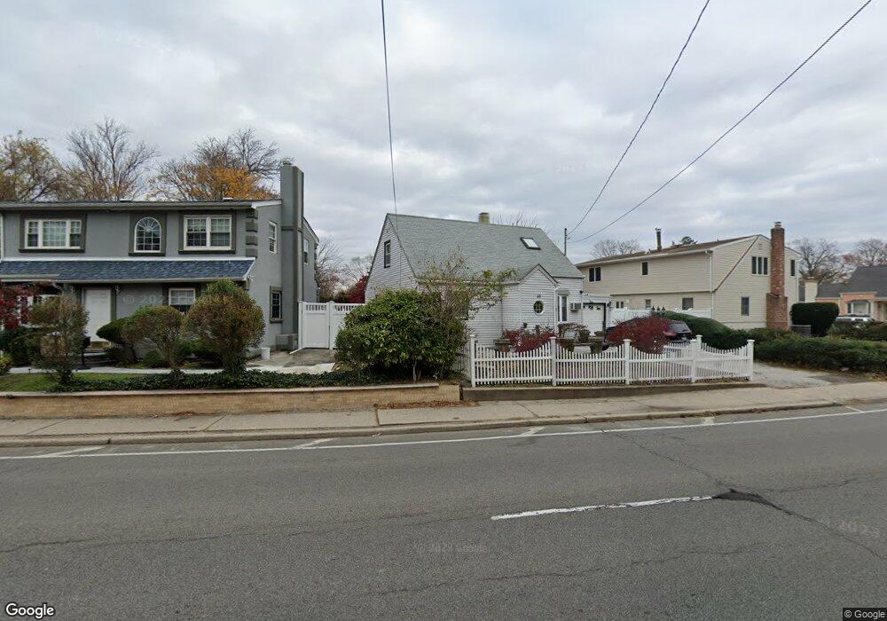 59 Brookfield Rd, Valley Stream, NY 11581 - photo 1