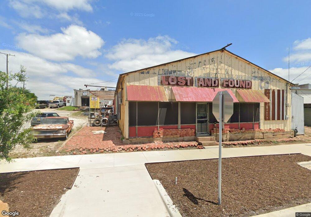 200 S Houston Ave, Denison, TX 75021 - photo 1